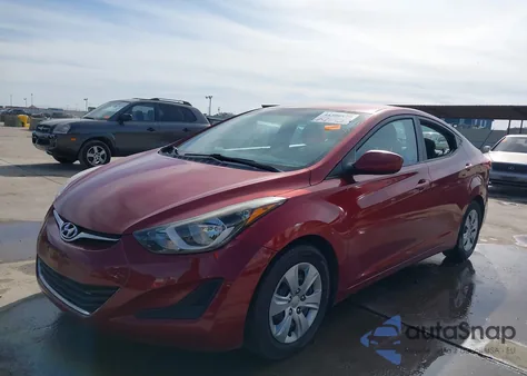 2016 Hyundai Elantra Se z USA, uszkodzony, nr VIN 5NPDH4AE8GH752652